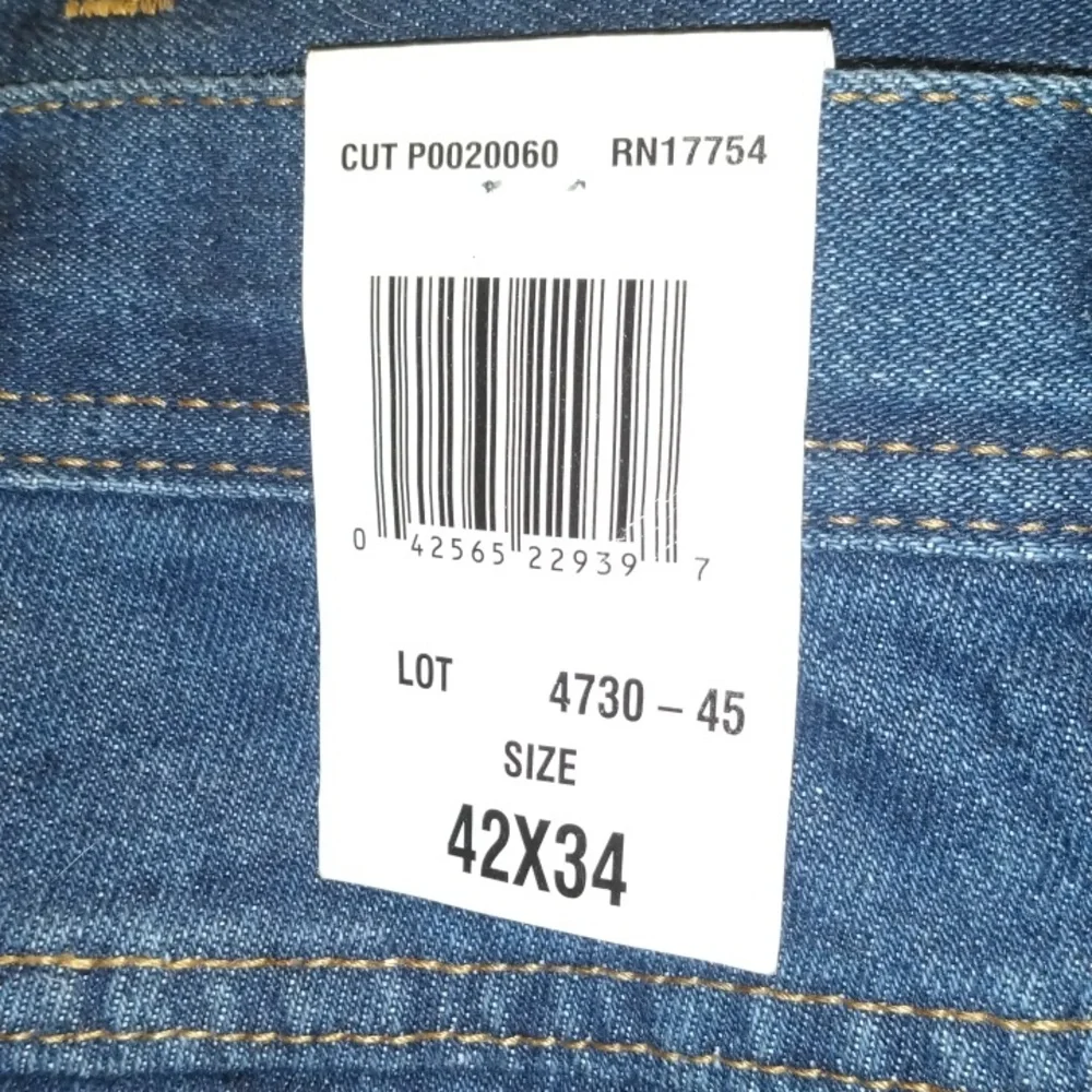 🆕NWT!! MEN'S KEY JEANS~ PERFORMANCE COMFORT RELAXED FIT~ SIZE 42×34 - Picture 9 of 11